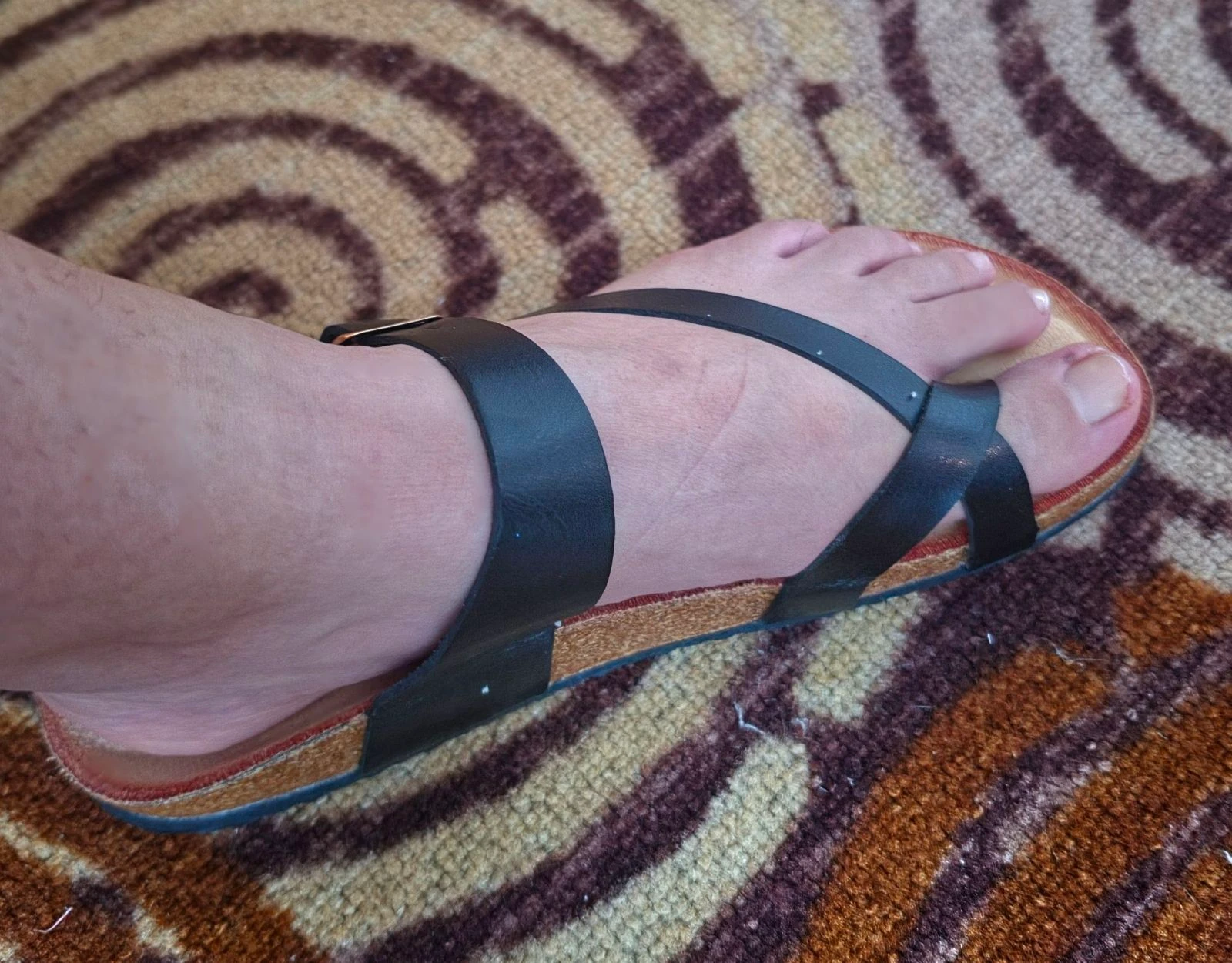 Zwarte sandalen met gesp – photo 2